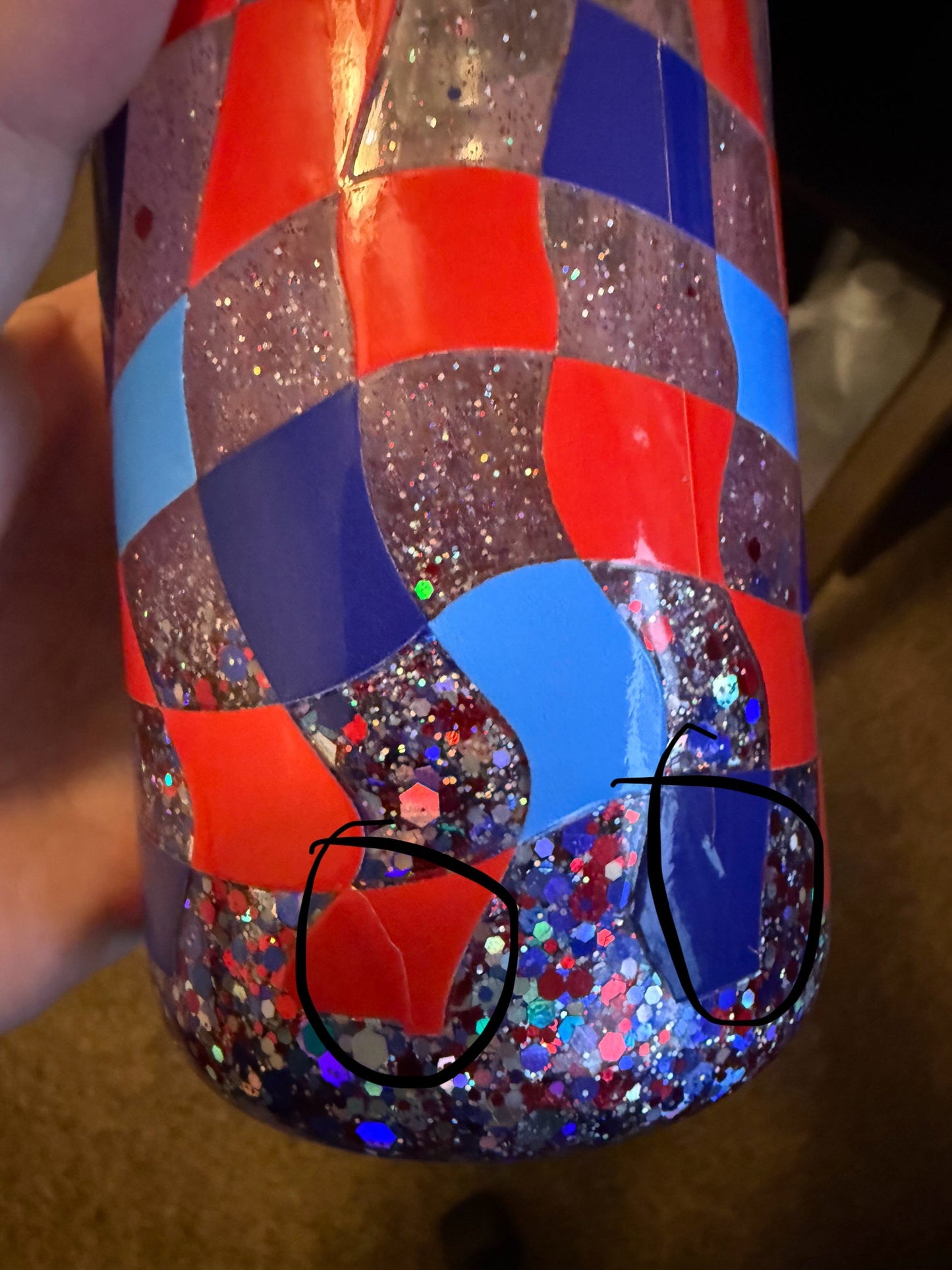 16oz; Red, Silver, Blue; 4th of July #40 (SMALL TEAR IN DECAL)